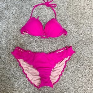 Victoria’s Secret Swimsuit Hot Pink Ruffle Bottoms size Medium top 34B Like New!